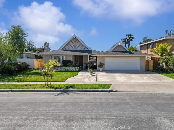 17341 Almelo Ln, Huntington Beach, CA 92649