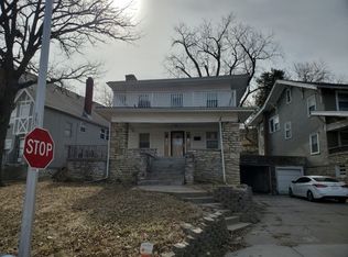 4909 Troostwood Rd, Kansas City, MO 64110