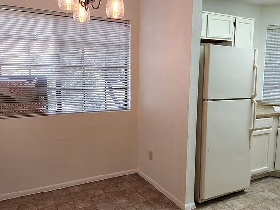 5th image of 930 N Mesa Dr Unit 2017