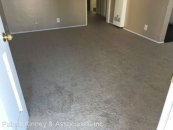 4th image of 5404 Elm Ave APT 2