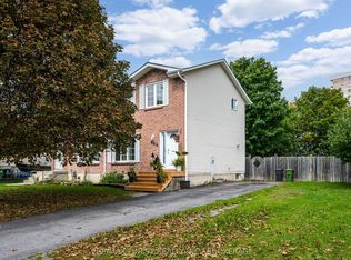 860 Beaconhill Ct, Kingston, ON K7P 2A8