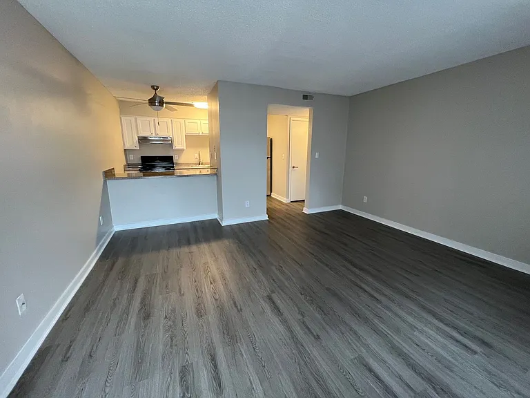 Valley Crest — Photo 7