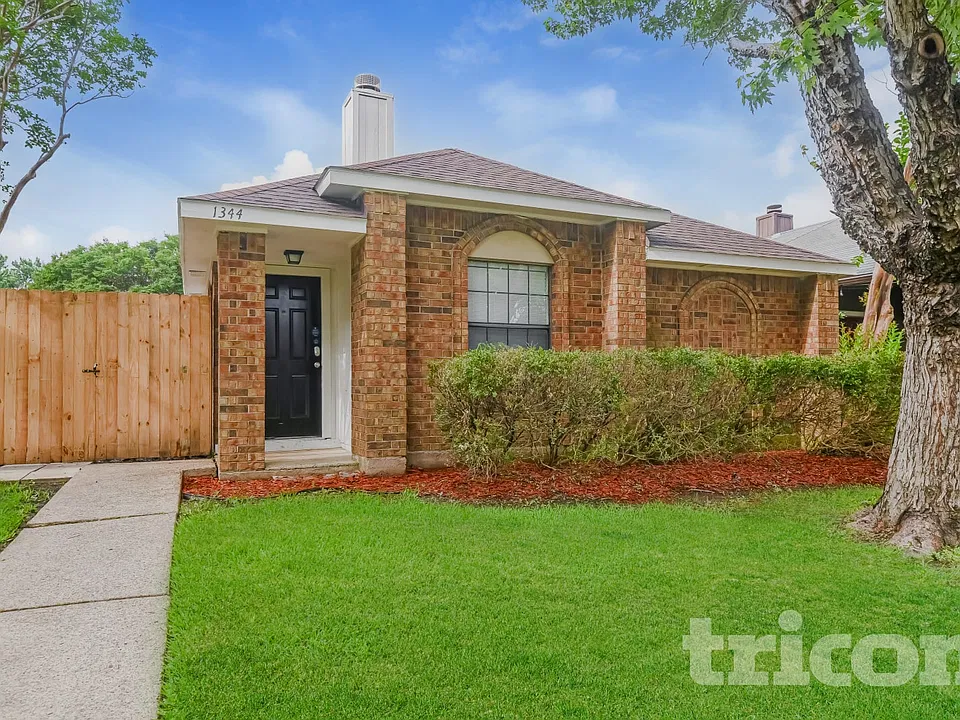 1344 Wheatfield Dr
