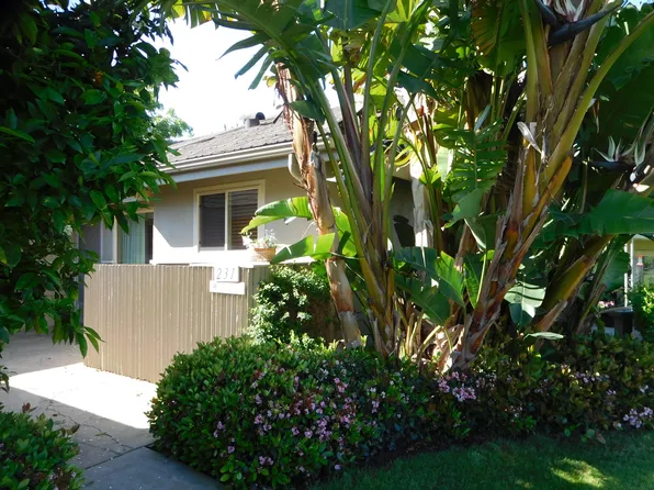 231 Moreton Bay Ln Unit 1, Goleta, CA 93117