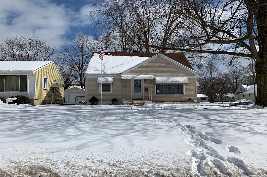 1191 Hull Ave photo 1
