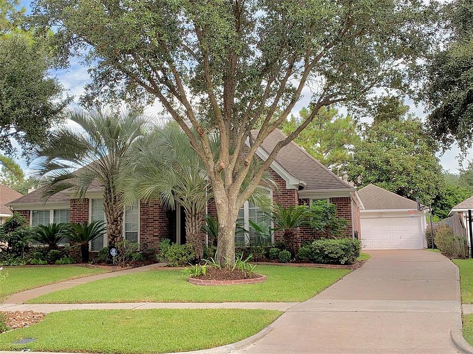 1st image of 22914 Lodge Meadows Dr
