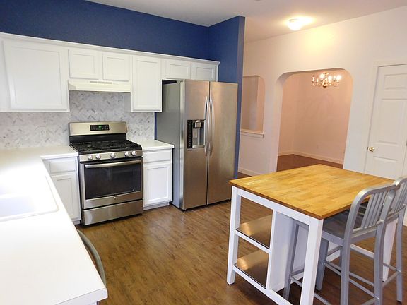 4th image of 4401 Columbine Dr