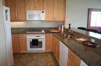 1st image of 850 Beech St Unit 1206