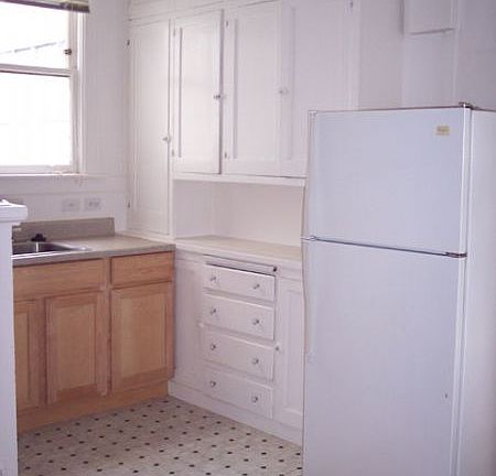 3rd image of 1284 McAllister St APT 6