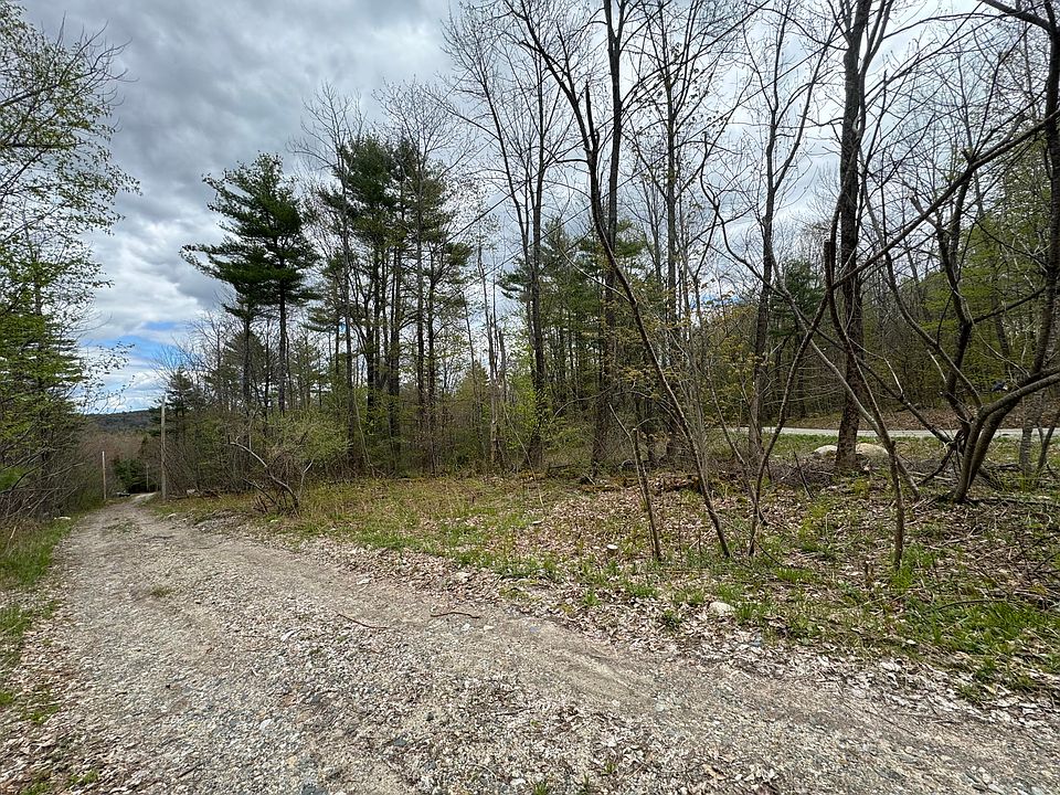 2nd image of 6 Icabod Trail