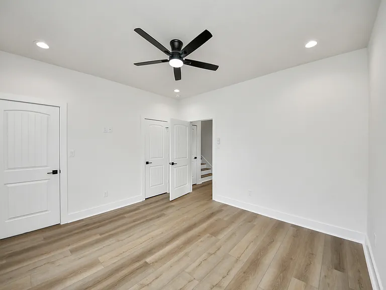 3806A Yale St — Photo 21