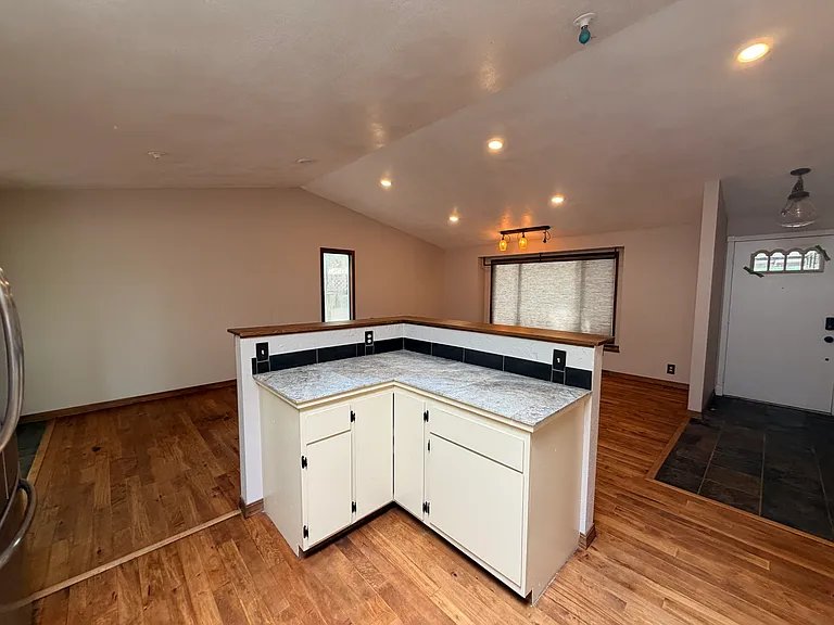 163 Thomason Ln #1 — Photo 6