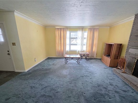 4th image of 3903 Milton Dr