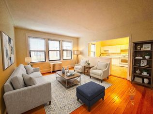 122 Babcock St APT 24, Brookline, MA 02446