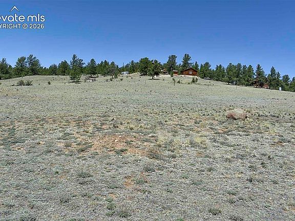3rd image of 1999 Arapaho Rd