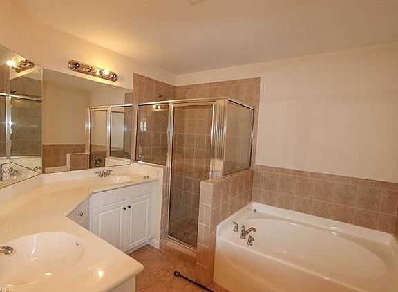 3rd image of 10240 Olivewood Way Unit 54