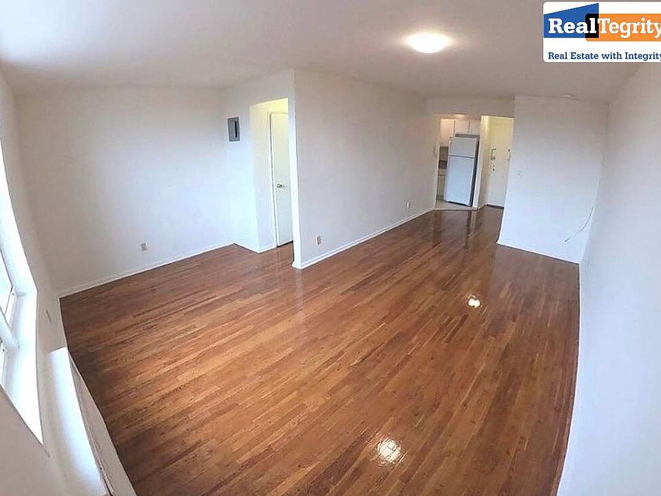 1st image of 4225 65th Pl APT 6E