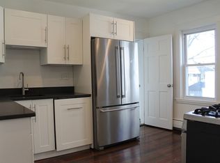 1016 South St #1, Roslindale, MA 02131