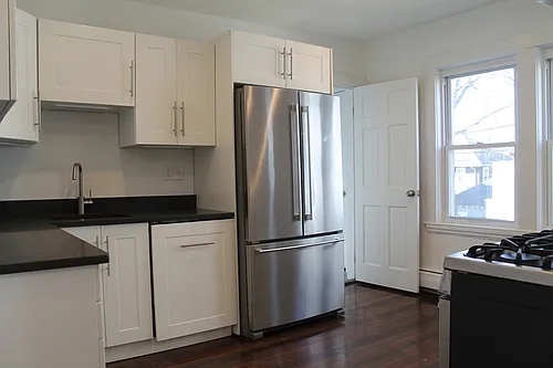1016 South St #1 Photo 1