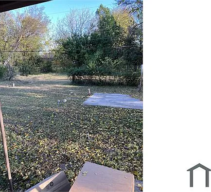 1304 Campbell Rd — Photo 13