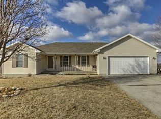 206 Hedge St, Wood Heights, MO 64024