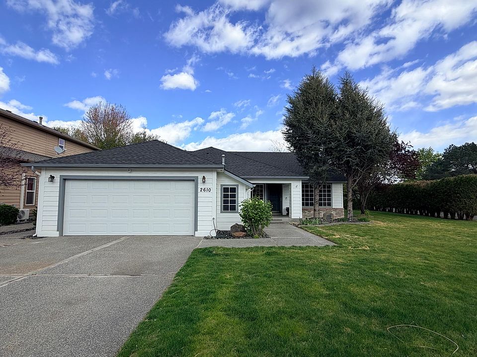 1st image of 2610 Sandstone Ln