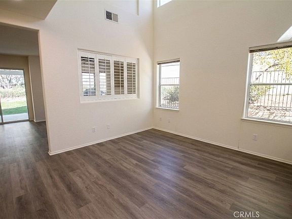 4th image of 25713 Wordsworth Ln