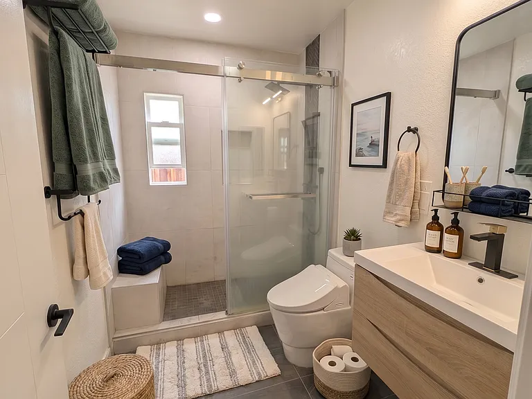 1681 Latham St #3 — Photo 7