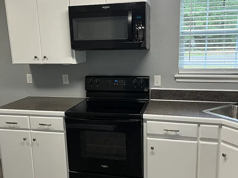 405 Scenic Hill Rd — Photo 9