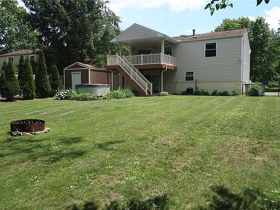 4th image of 3079 Countryside Dr
