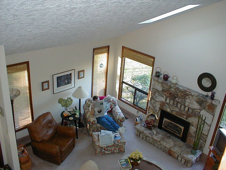 cathedral ceiling 