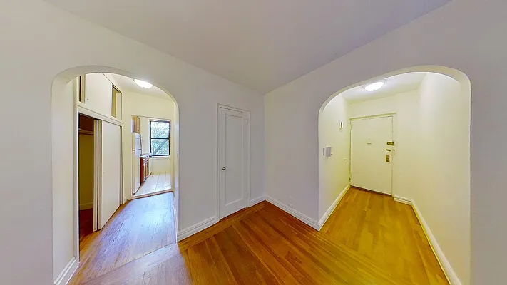 Rented by Living New York | media 12