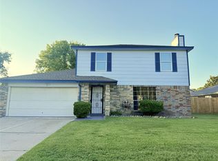 12715 Middlesbrough Ln, Houston, TX 77066