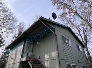 213 NE Liberty Ave #213, Gresham, OR 97030