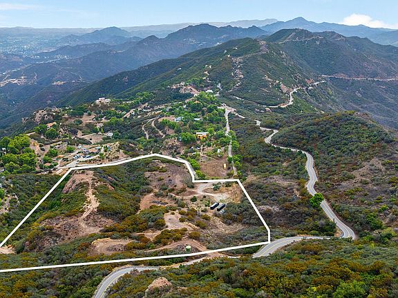 2nd image of 14613 Yerba Buena Rd