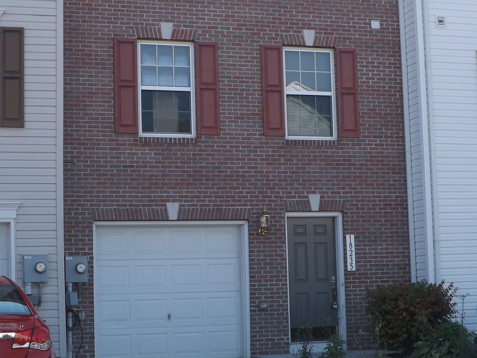 1st image of 18235 Roy Croft Dr