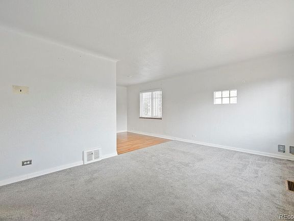 5th image of 816 S Dale Court