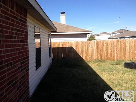 2nd image of 4220 Golden Horn Ln