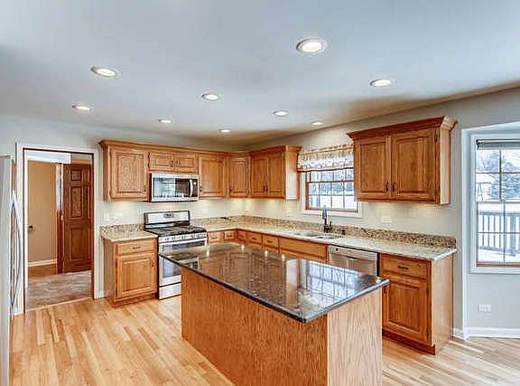 5th image of 12742 S Shelly Ln