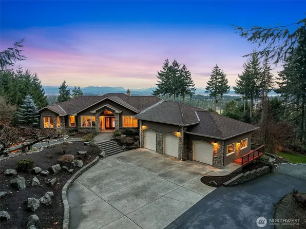 514 Wayne's Ridge Circle, Camano Island, WA 98282