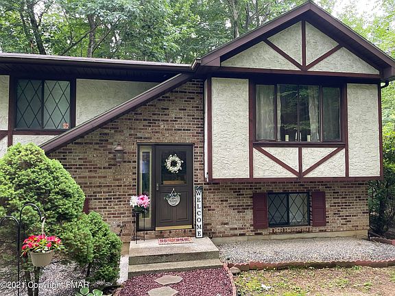 3rd image of 51 Seneca Rd