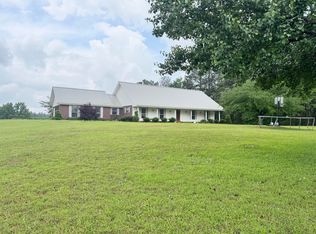 3742 Scr 70, Taylorsville, MS 39168