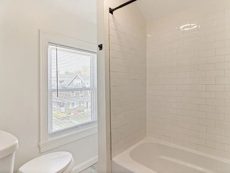 169 Waterman St #5 — Photo 11