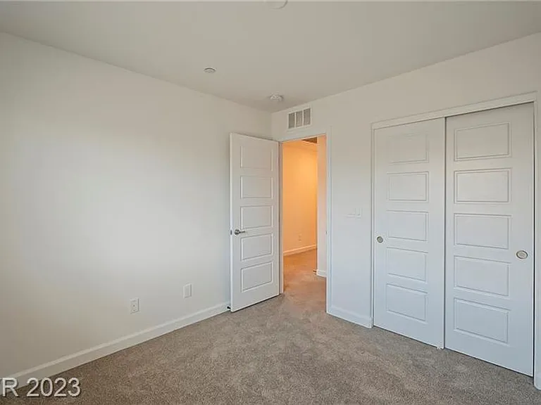 689 Omaggio Pl — Photo 25