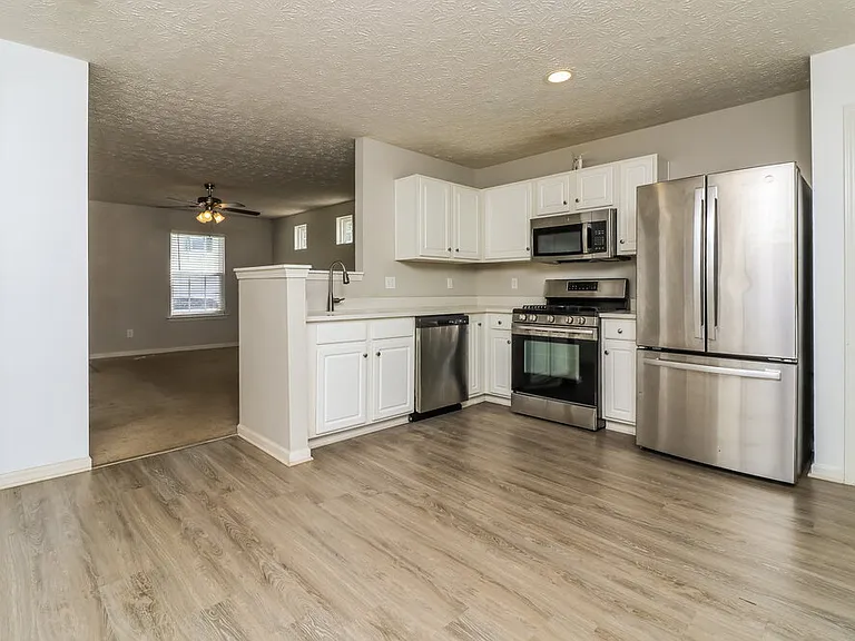 141 Oak Grove Pl — Photo 12