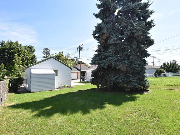 2nd image of 4046 N 85th STREET