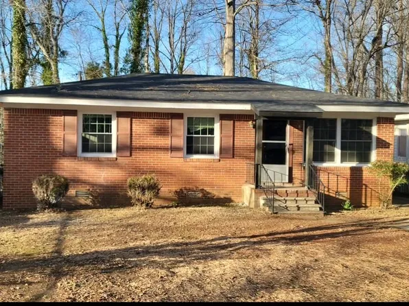 35 Lynwood Dr, Spartanburg, SC 29302