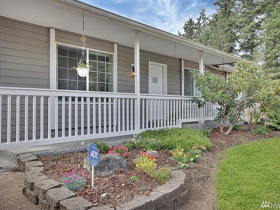 2nd image of 5604 255th Street Ct E