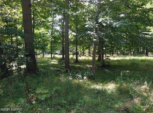 Hawksnest Dr #3, South Haven, MI 49090