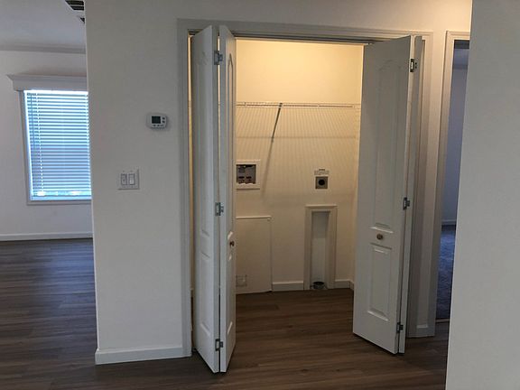 5th image of 14845 Sea Myrtle Ln #10W
